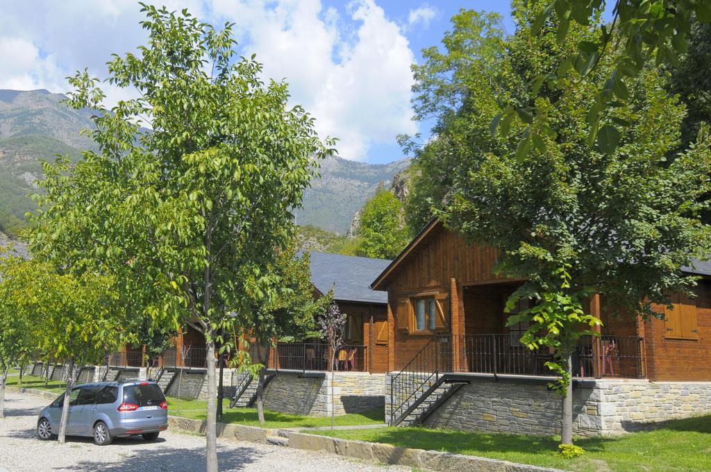 Bungalows La Borda D'Arnaldet Вильянова Экстерьер фото