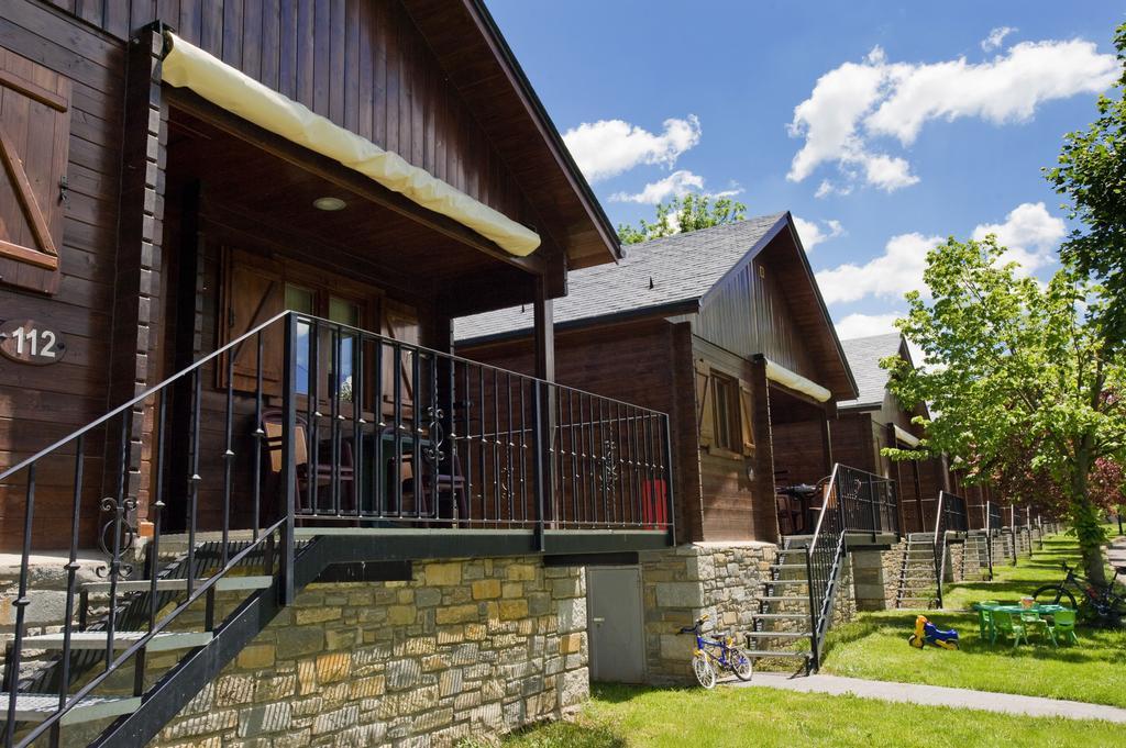 Bungalows La Borda D'Arnaldet Вильянова Экстерьер фото
