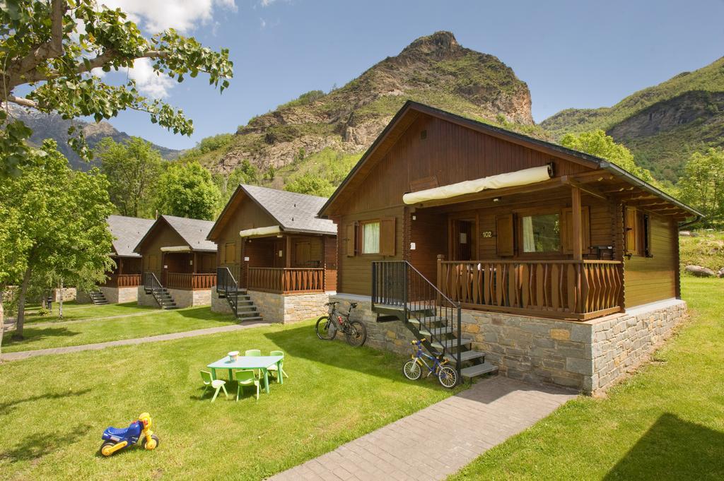 Bungalows La Borda D'Arnaldet Вильянова Экстерьер фото