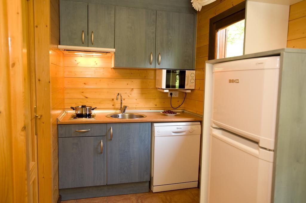 Bungalows La Borda D'Arnaldet Вильянова Экстерьер фото