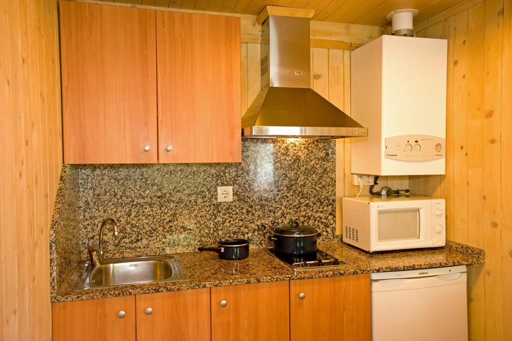 Bungalows La Borda D'Arnaldet Вильянова Экстерьер фото