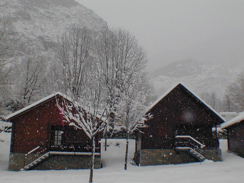 Bungalows La Borda D'Arnaldet Вильянова Экстерьер фото
