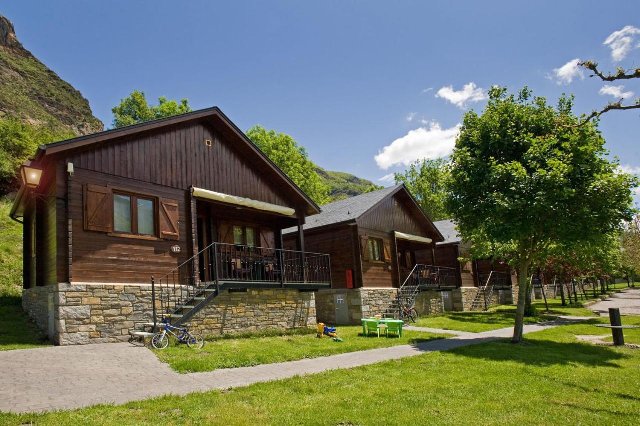 Bungalows La Borda D'Arnaldet Вильянова Экстерьер фото
